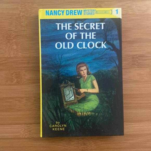 Nancy Drew the secret of the old clock by Carolyn Keene - Picture 1 of 2